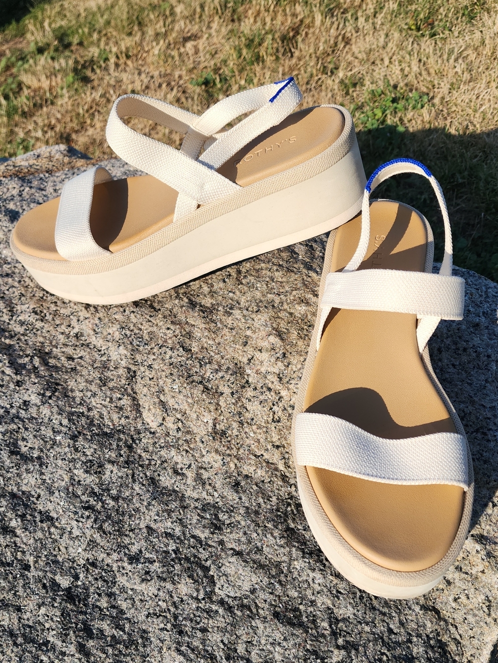 Rothy's Lightweight Cream Platform Wedge Sandals with Blue Accent sz 11